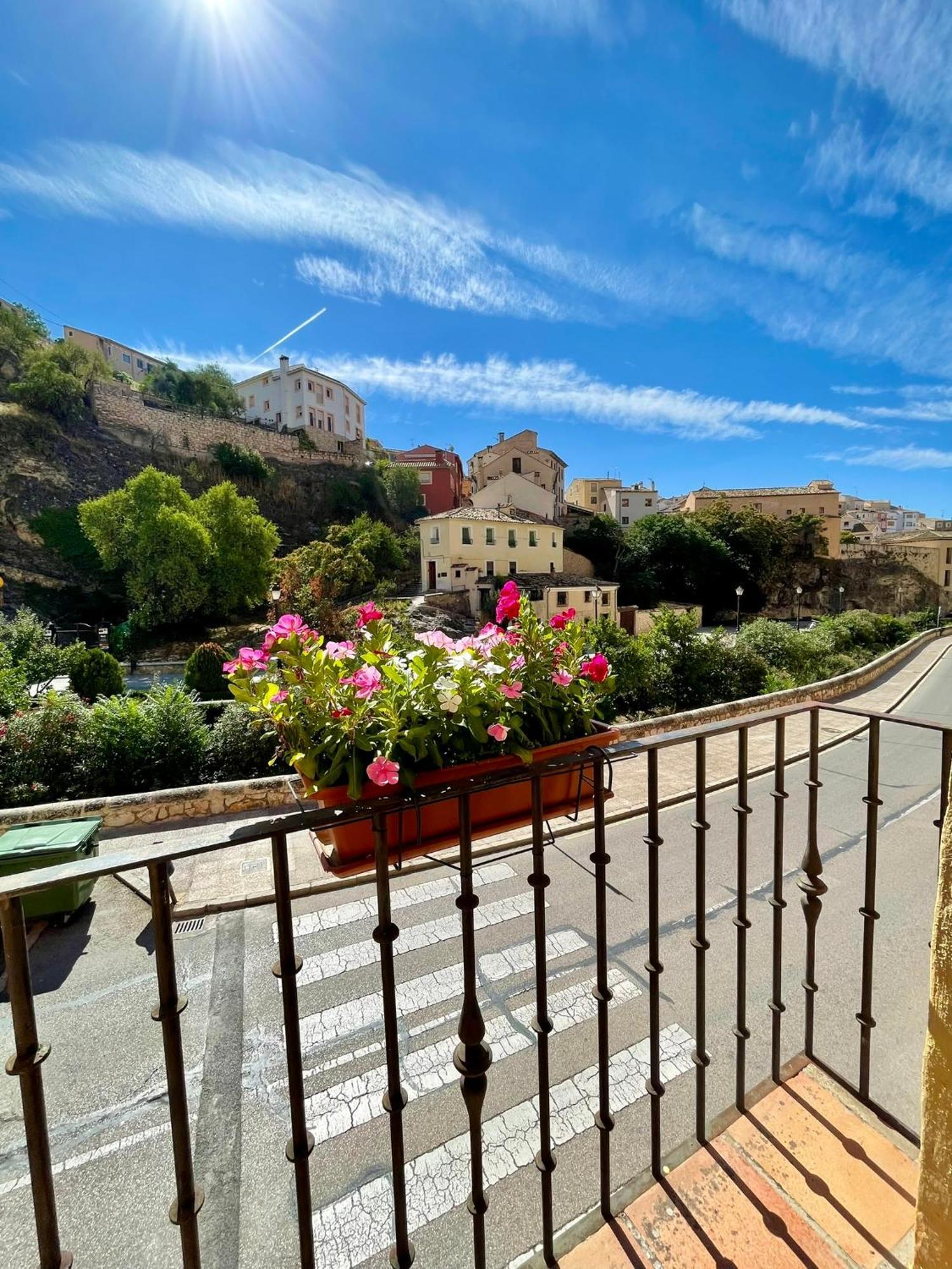 Hostal Posada Huecar Cuenca  Ngoại thất bức ảnh